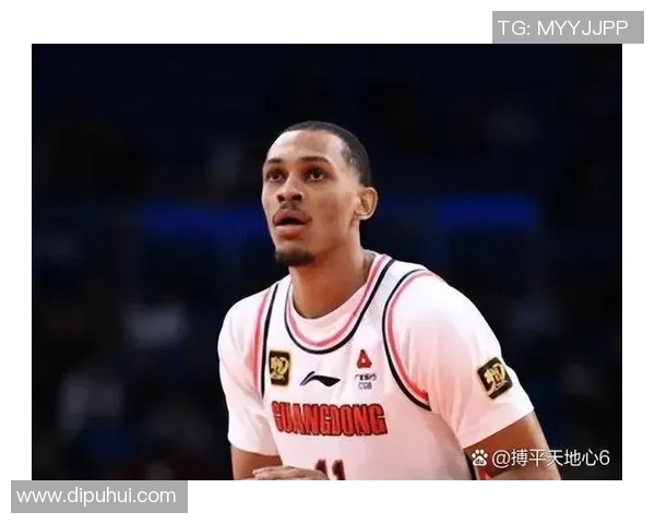 上海篮球队个人能力引发热议球迷对球员表现的看法各异